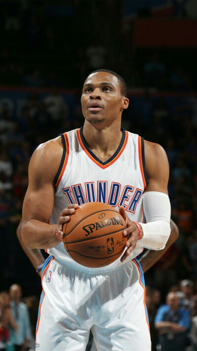 训练中的努 训练中的努